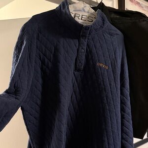 Orvis Dark Blue Quilted Pullover